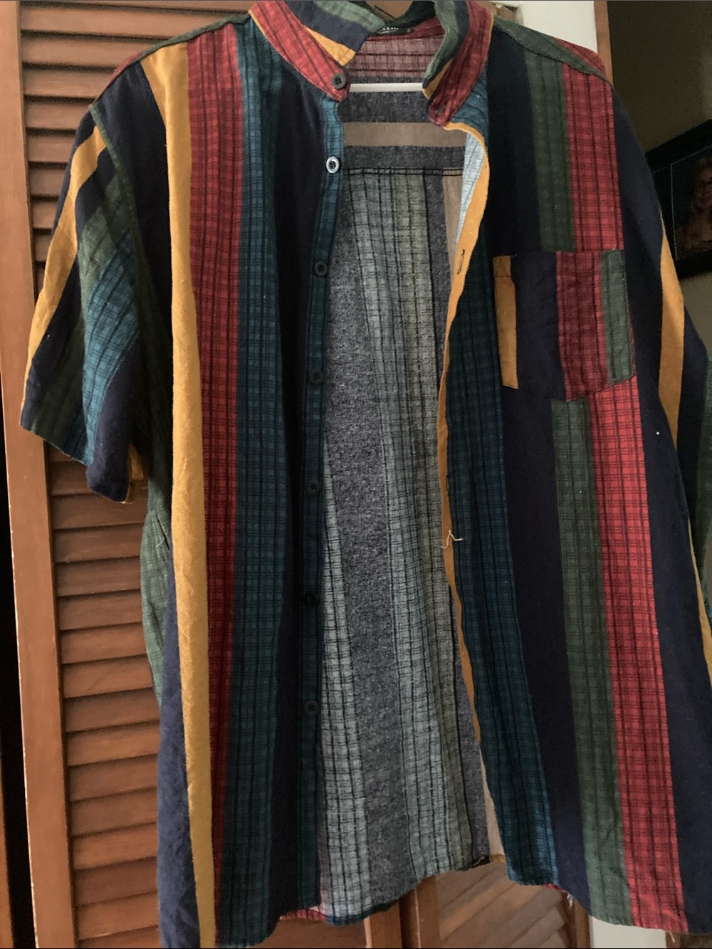 Lue Matton Mens casual button down shirt .